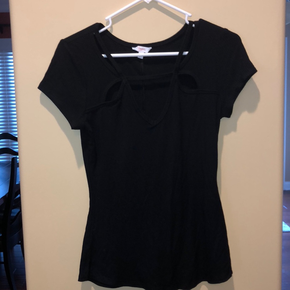 Candie’s Form Fitting Blouse